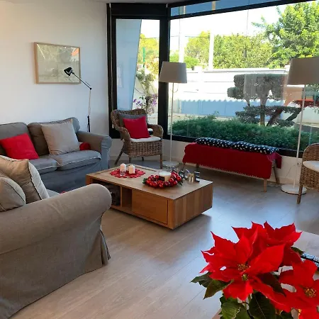 Villa Luna Bay